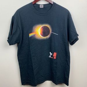PINK FLOYD Snoopy Dark Side of the Moon Graphic T